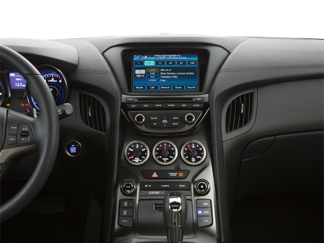 2013 Hyundai Genesis Coupe 2dr I4 2.0T Man R-Spec